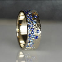 Raindrop Ring - Blue Sapphire Ombre in a 5 mm wide band